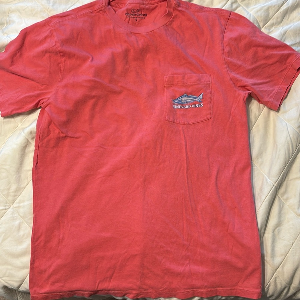 Men’s vineyard vines pocket tee - S